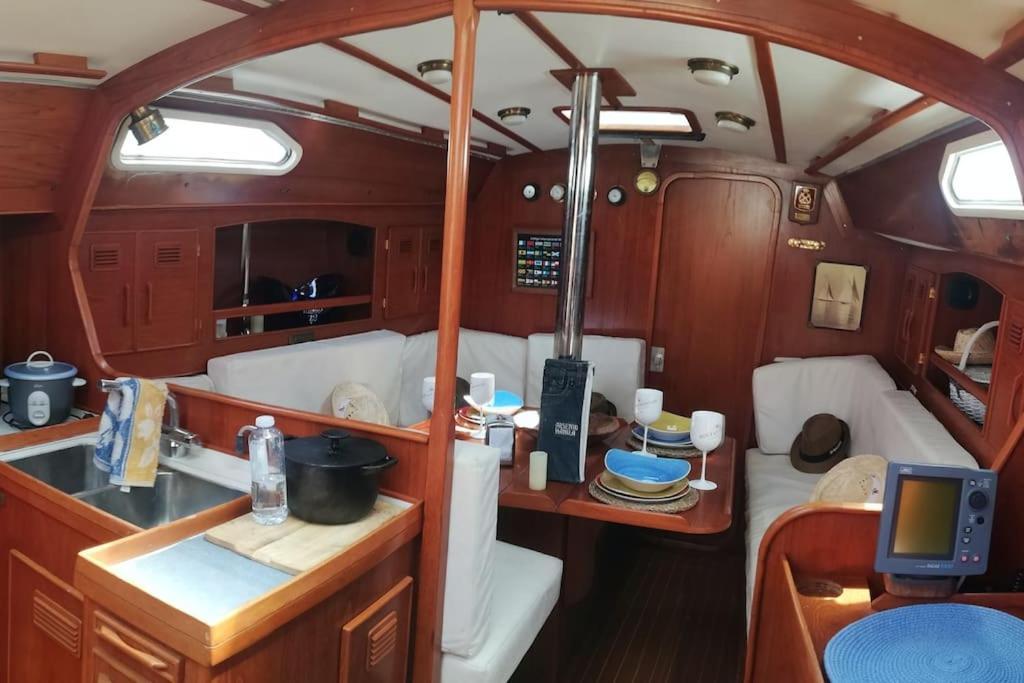 Boat-Apartamento Flotante Cadiz.. La Juanita Arroyo Exterior photo